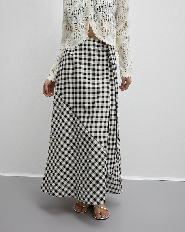 Black And White Checkered Lace-up Skirt