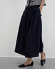High-waisted Skirts And Trousers That Exude A Slender And Elegant Demeanor
