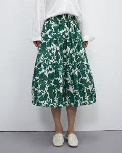 A Printed And Elegant Slimming Skirt