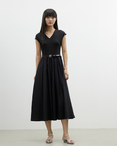 Mid-length V-neck Waist-cinching Short-sleeved Dress