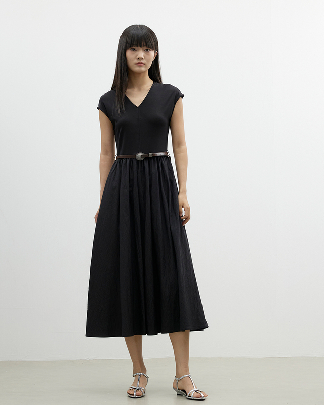 Mid-length V-neck Waist-cinching Short-sleeved Dress
