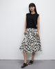 A Printed And Elegant Slimming Skirt