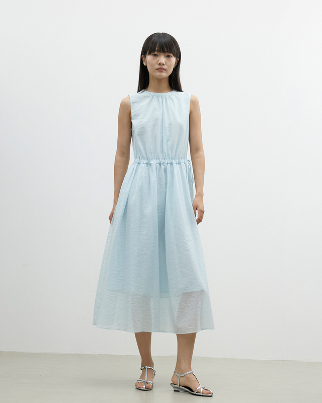 Fresh Sleeveless Lace-up Dress