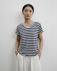 Korean-style Striped V-neck Short-sleeved T-shirt