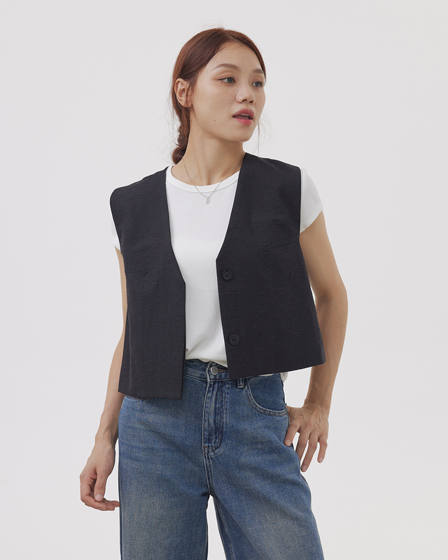 A chic suit with a short waistcoat